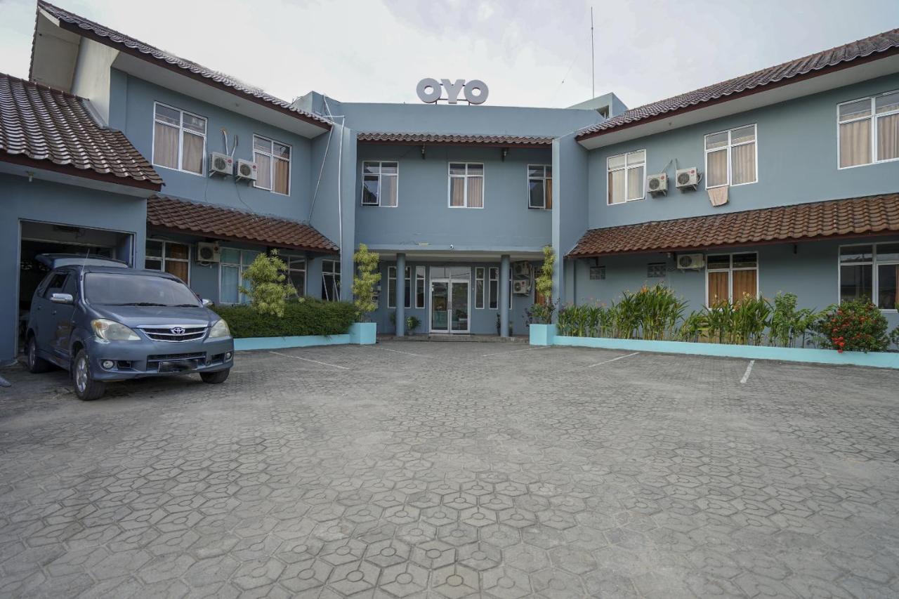 Super Oyo 1844 Bravo Residence Pangkal Pinang Exteriér fotografie